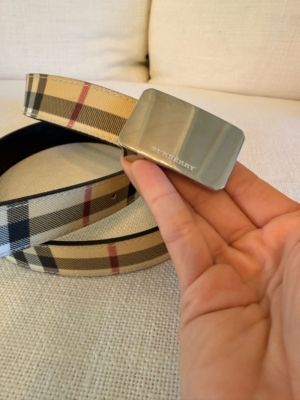 Excellent Condition Burberry Haymarket Plaid Belt with Silver Buckle size 40 - Picture 4 of 13